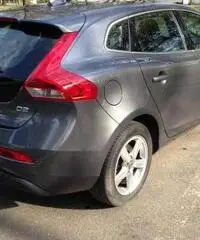 Volvo V40 D2 Momentum Full Optionals