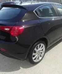 Alfa Romeo Giulietta 1.6 JTDm-2 105 CV Distinctive