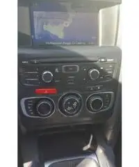 Citroen DS4 1.6 e-HDi 115 airdream So Chic Citroen DS4 1.6 e-HDi 115 airdream So Chic