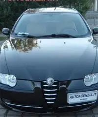 ALFA ROMEO 147 1.9 JTD 16V cat 5 porte Distinctive rif. 7196704