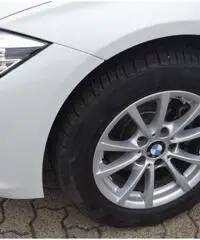 BMW 318 d Touring Sport LED CAMBIO AUTOMATICO NAVI USB PDC rif. 6931370