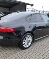 JAGUAR XF 2.0d 180 CV R-Sport Automatico FULL OPTIONAL rif. 7051757