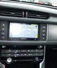 JAGUAR XF 2.0d 180 CV R-Sport Automatico FULL OPTIONAL rif. 7051757