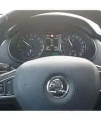 Skoda Octavia 2.0 TDI Elegance DSG