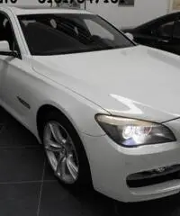 BMW 750 i xDrive Eccelsa rif. 6889149