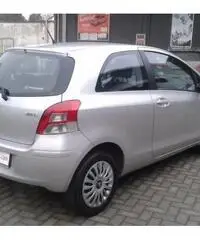 TOYOTA Yaris 1.0 3 porte Sol rif. 7196836
