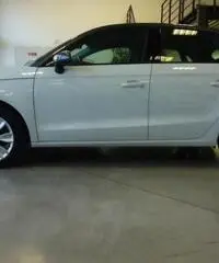 AUDI A1 SPB 1.6 TDI 90CV Ambition Xenon rif. 7185542