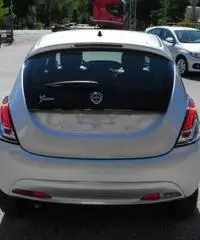 LANCIA Ypsilon 1.2 69 CV 5 porte GPL Ecochic Silver rif. 5978899