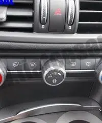 ALFA ROMEO Giulia 2.2 Turbodiesel 180 CV Super rif. 6909147