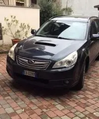 VENDO SUBARO OUTBACK 2.0 D