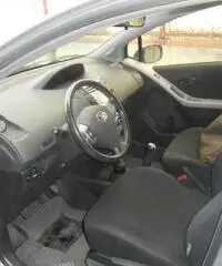 Toyota Yaris ( GPL ) ( GAS )  5 PORTE  5 POSTI  ok anche per neo paten