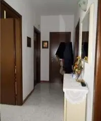 Appartamento di 4 locali in Vendita