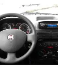 Fiat Punto 1.2 5P. Active GPL