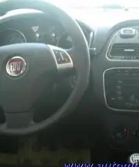 FIAT Punto 1.4 8V 5 porte Easypower Street rif. 5672332