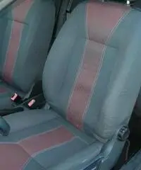 FORD Fiesta 1.4 TDCi 68CV 3 porte Titanium rif. 7178118