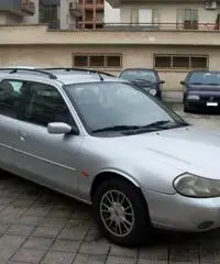 Ford Mondeo SW 1.8 TD 90CV Ghia