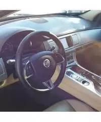 Jaguar XF 2.2 D 200 CV Premium Luxury Jaguar XF 2.2 D 200 CV Premium Luxury