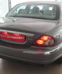 Jaguar X-type 2.0d Executive EU3
