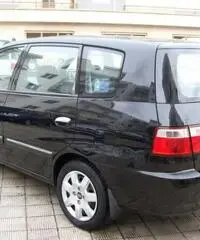 Kia Carens 2.0 16V CRDi 112CV LX