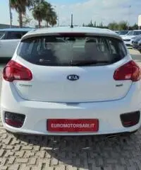 KIA ceed cee'd 1.6 CRDi 110 CV 5 porte Active KIA ceed cee'd 1.6 CRDi 110 CV 5 porte Active