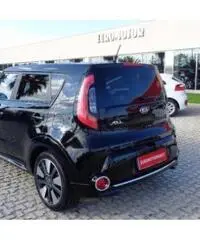 KIA Soul 1.6 CRDi You® Soul Feel Design GARANZIA KIA Soul 1.6 CRDi You® Soul Feel Design GARANZIA
