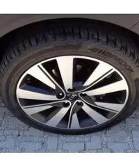 KIA Sportage 1.7 CRDI VGT 2WD Class KIA Sportage 1.7 CRDI VGT 2WD Class