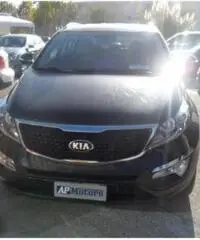 KIA Sportage 1.7 CRDI VGT 2WD high tech KIA Sportage 1.7 CRDI VGT 2WD high tech