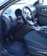 KIA Sportage 1.7 CRDI VGT 2WD Class KIA Sportage 1.7 CRDI VGT 2WD Class