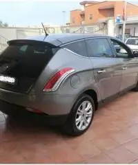 LANCIA Delta 1.6 MJT DPF Gold