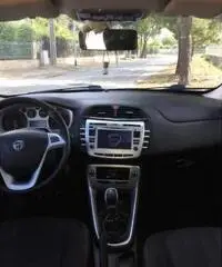 Lancia delta 2012