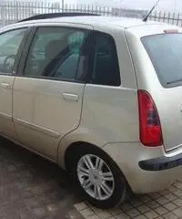 Lancia Musa Multijet 16V Platino