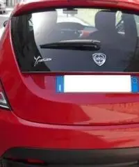 LANCIA Ypsilon 1.3 MJT 16V 95 CV 5 porte S&S Black&Red