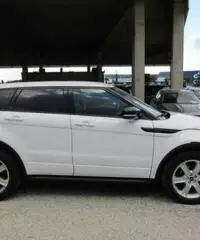 LAND ROVER Range Rover Evoque 2.2 SD4 5p. Dynamic LAND ROVER Range Rover Evoque 2.2 SD4 5p. Dynamic