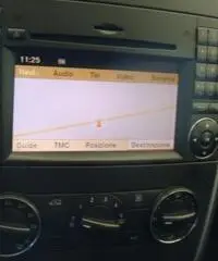 MERCEDES-BENZ A 200 CDI Premium Nav+Pelle *77000 Km*