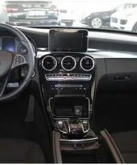 MERCEDES-BENZ C 200 d S.W. Automatic Sport