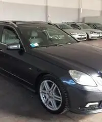 MERCEDES-BENZ E 350 CDI S.W. BlueEFF. 4M. Avantg. AMG - leggi descrizi