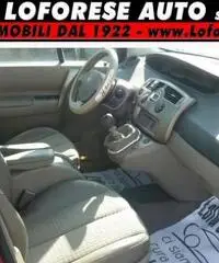 RENAULT Grand Scenic 1.9 dCi Confort Dynamique RENAULT Grand Scenic 1.9 dCi Confort Dynamique