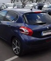 PEUGEOT 208 1.6 8V e-HDi 92CV Stop&Start 5p. Allure