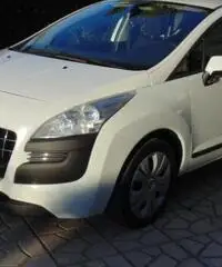 PEUGEOT 3008 1.6 HDi 110CV cambio robotizzato Business PEUGEOT 3008 1.6 HDi 110CV cambio robotizzato Business