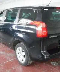 PEUGEOT 5008 1.6 HDi 112CV Business - Leggi Descrizione - PEUGEOT 5008 1.6 HDi 112CV Business - Leggi Descrizione -