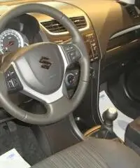 SUZUKI Swift 1.2 benzina cool 5 porte SUZUKI Swift 1.2 benzina cool 5 porte