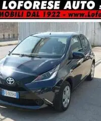 TOYOTA Aygo 1.0 VVT-i 69 CV 5 porte x-cool