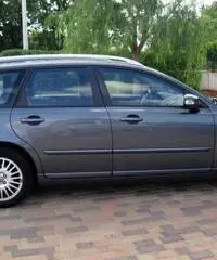 VENDO VOLVO V50 2.0D SUMMUM S.W.