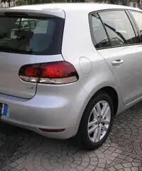 Volkswagen Golf 1.6 TDI DPF 5P. Highline