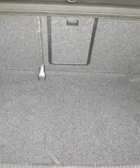 Volkswagen Golf 1.6 TDI DPF 5P. Highline