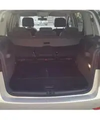 Volkswagen Touran Business 2.0 TDI 140 CV Highline