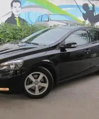 Volvo V40 D2 120 cv Business