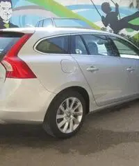 Volvo V60 D2 2.0 120 cv Momentum