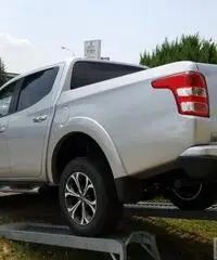 FIAT Fullback Cabina Doppia 2.4 180 CV LX Cambio Manuale FIAT Fullback Cabina Doppia 2.4 180 CV LX Cambio Manuale