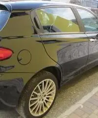 ALFA ROMEO 147 1.9 JTD (120) 5 porte Distinctive-TETTO APRIBILE-